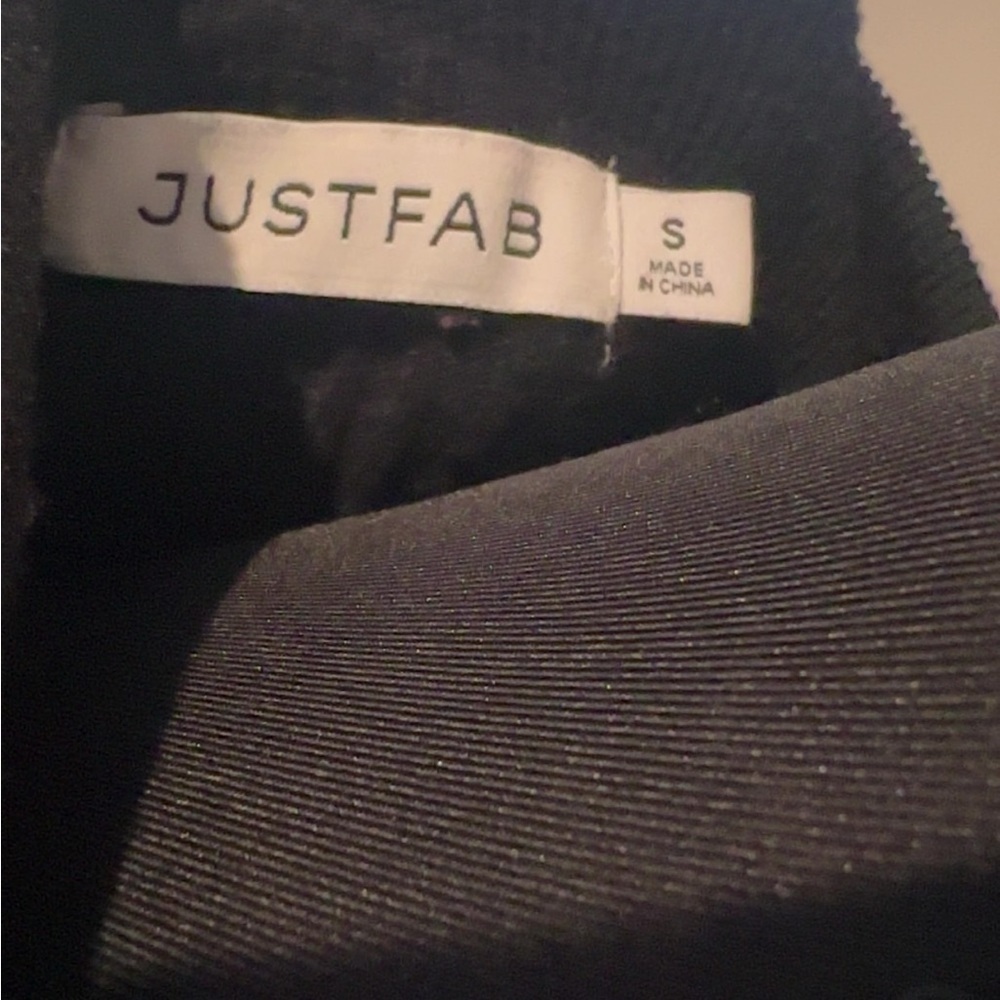 JustFab Black Button-Up Ribbed Bodysuit - Picture 4 of 4
